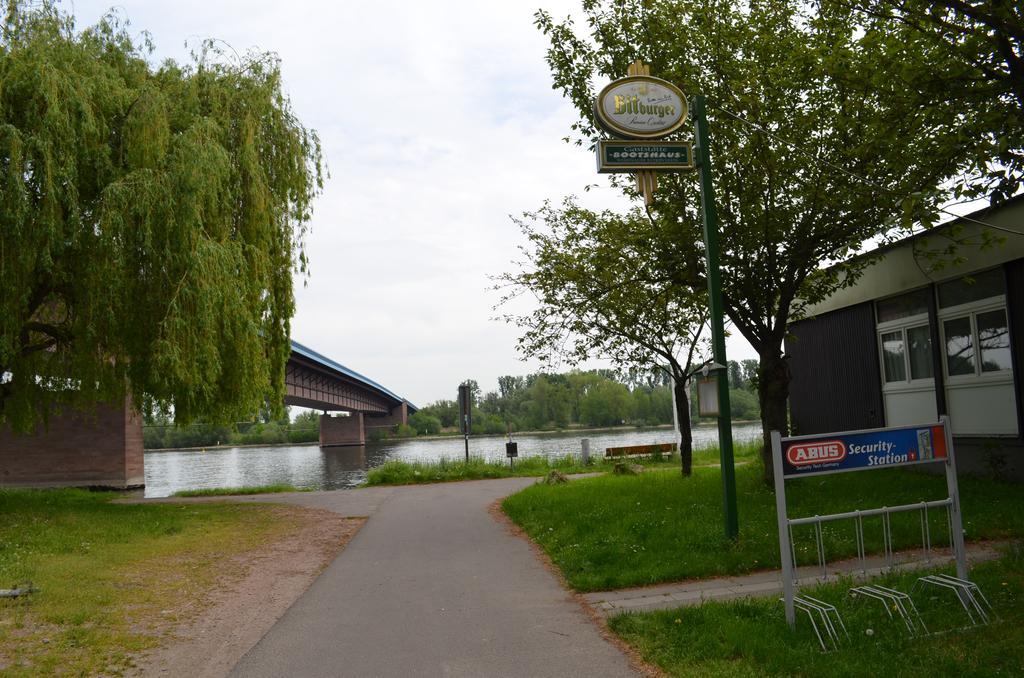 Zwei Raben Pension Mainz Exterior photo